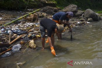 Sungai Citanduy dan Ciwulan tercemar mikroplastik