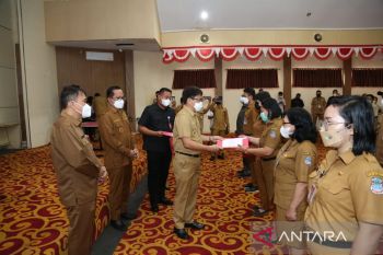 Wali -Wawali Kota Manado ingatkan ASN fokus layani masyarakat