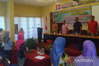 UPTD Koperasi Sumbar gandeng pengusaha untuk menginspirasi pelaku UMKM