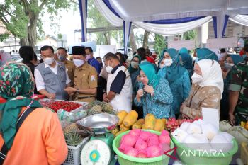 Palembang gelar bazar  murah kebutuhan pokok Ramadhan