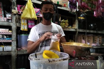 Distributor di Kudus diminta salurkan minyak goreng subsidi ke  desa