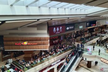 Jakarta govt extends mall operations till 10 p.m.