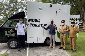 PLN bantu satu unit mobil toilet untuk Pemkot Jayapura