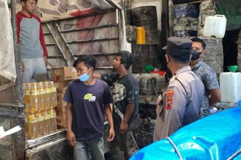 Polres Purbalingga terus pantau ketersediaan minyak goreng curah