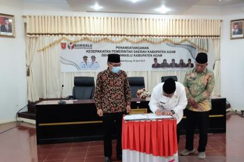 Bawaslu Agam-Pemda tandatangani nota kesepakatan
