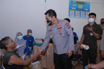 Polres Lombok Tengah menggelar vaksinasi penguat