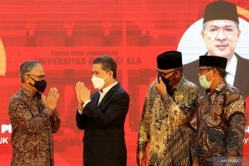 MPR minta Komisioner OJK baru harus jaga industri keuangan tetap kredibel