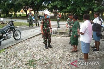 TNI sosialisasikan bahaya narkoba kepada pelajar di Mimika