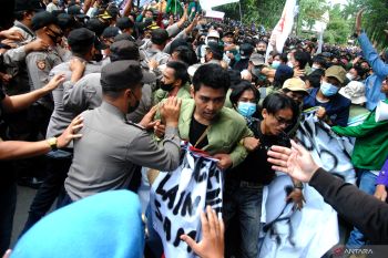 Aparat diingatkan tak ada kekerasan saat jaga aksi unjuk rasa mahasiswa