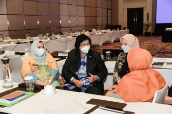 Menteri Siti Nurbaya bahas lingkungan hidup dengan Bupati Bengkalis dan Inhu