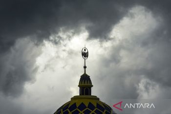 Waspada! Hujan masih berpotensi turun di NTB sampai tiga hari ke depan