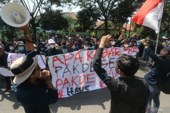 Unjuk Rasa Mahasiswa di Kediri