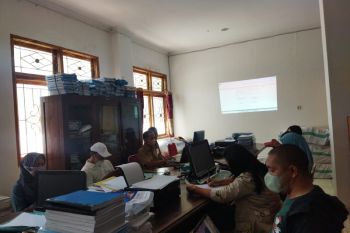 18 UMKM Manggarai Barat unggah perdana produk di katalog LKPP