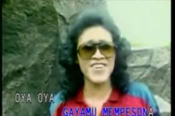 Pedangdut senior Ona Sutra meninggal dunia