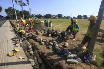 Keraton Yogyakarta mengganti pasir Alun-alun Utara