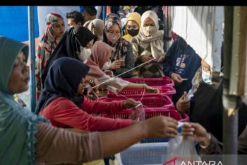 Pergizi ajak orang tua di Sulteng  biasakan anak-anak makan di rumah