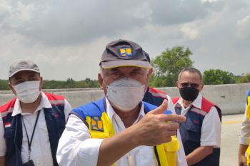 Menteri PUPR pastikan Tol Lampung siap dilalui pemudik