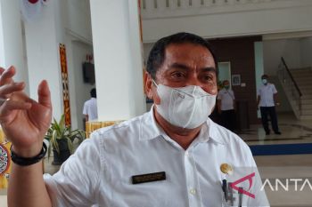 Pemprov Papua imbau pelaku usaha wajib membayar THR