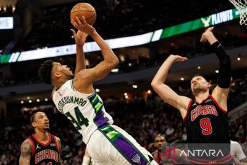 Giannis Antetokounmpo bawa Bucks menangi  Gim 5 atas Bulls