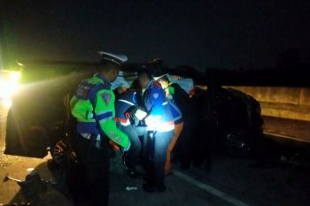Dua WN Malaysia meninggal, rombongan grup musik Islami "Debu" kecelakaan di Tol Pasuruan-Probolinggo