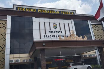 Modus potong rambut, pelaku gasak ponsel milik pemangkas rambut