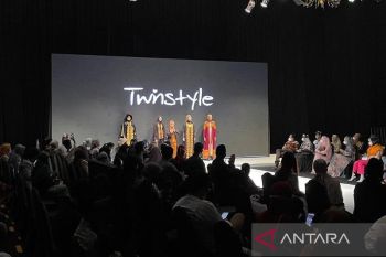 Batik kujur karya mitra binaan Bukit Asam tampil di IFW 2022