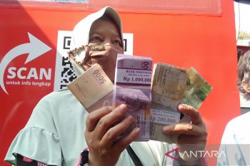 BI Surakarta: Masyarakat tukar uang di tempat resmi