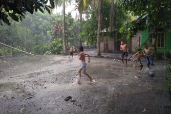 Dua hari ke depan wilayah NTB berpotensi hujan