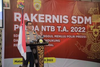 Kapolda NTB buka Rakernis SDM 2022