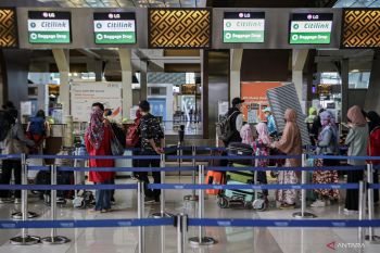 Tiket pesawat mahal, Kemenhub diminta carikan solusinya