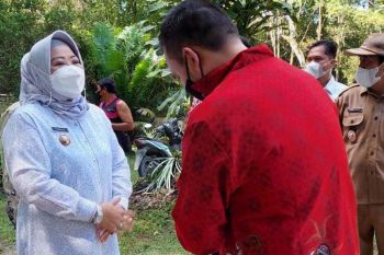 Bupati Kobar: Perjuangan Bohap harus jadi motivasi menjaga lingkungan