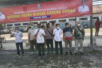 Purbalingga siapkan 9 ton minyak curah untuk operasi pasar
