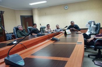 Polemik rotasi AKD di DPRD Riau disebut ganggu kinerja dewan