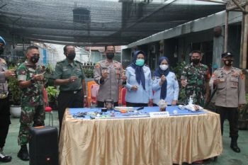 Kalapas Perempuan beri sanksi teguran kepada napi yang simpan barang terlarang