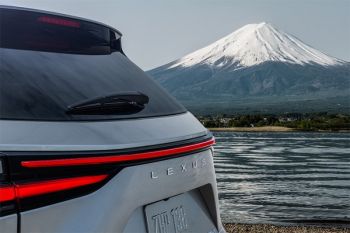 Lexus "recall" kendaraan NX 2022 karena masalah las sambungan logam