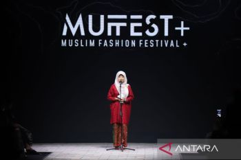 Tenun NTB tampil di MUFFEST+ 2022