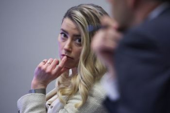 Amber Heard terbukti lakukan kekerasan pada Johnny Depp