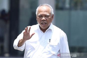 Menteri PUPR Basuki Hadimuljono pastikan jalan dan jembatan siap dilalui pemudik Lebaran