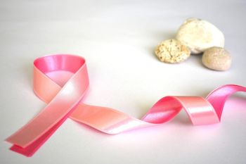 Wanita disarankan melakukan SADARI sambil berbaring