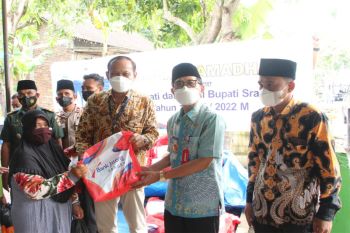 Bank Jateng bagikan 1.000 paket sembako