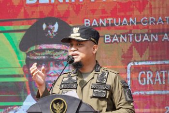 Pemprov Sulsel terus melakukan perbaikan jalan perlancar arus mudik