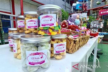 Kue Lebaran buatan warga binaan Lapas Perempuan Palembang "banjir" pesanan