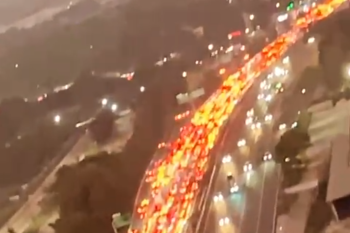 Jasa Marga beri penjelasan terkait video viral macet panjang jelang Lebaran