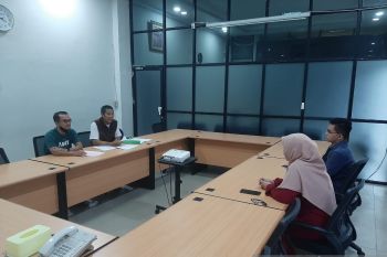 Kejari Padang periksa dua saksi kasus korupsi ekspor minyak goreng