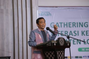 Pemkab Lombok Tengah menggelar lomba pawai takbiran
