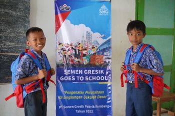 Semen Gresik gelar Goes to School di sekitar perusahaan
