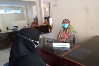 Disnaker Mataram menerima pengaduan pekerja terkait pembayaran THR