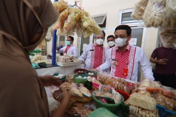 PAD retribusi pasar Pekalongan ditarget Rp3,2 miliar