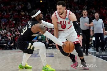 NBA - Bulls tanpa Zach LaVine ladeni Bucks karena COVID-19