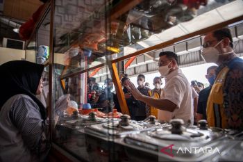 Moeldoko tinjau Tol Trans Sumatera pastikan layanan arus mudik berjalan prima